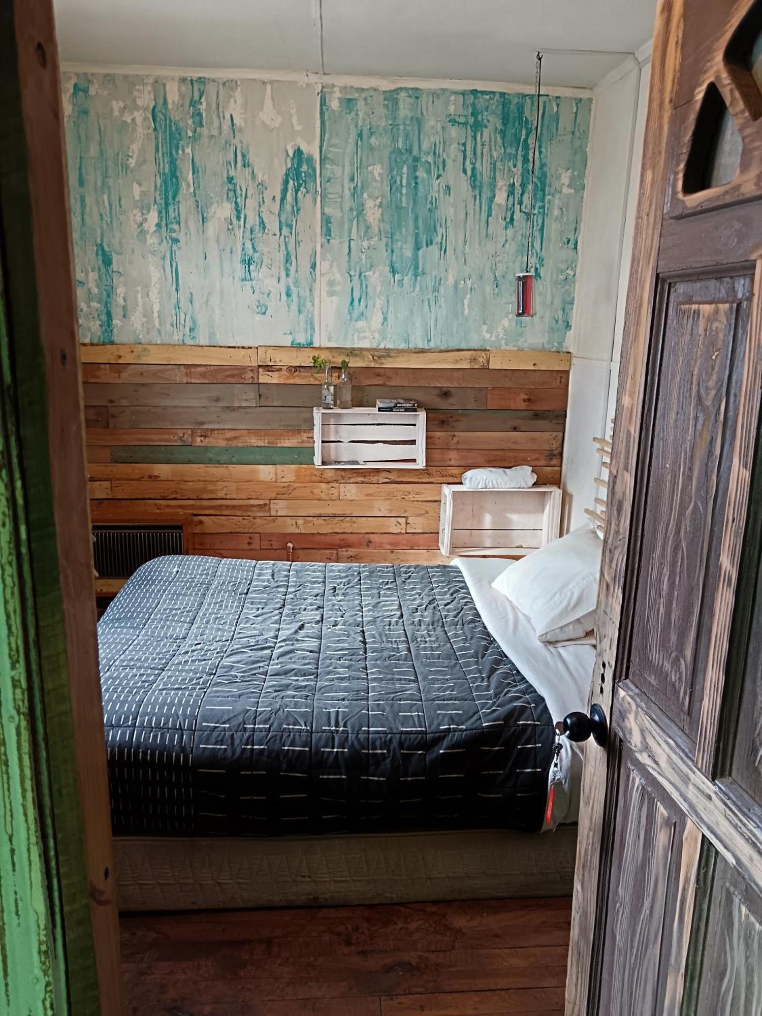 Upcycling Hostel Puerto Natales Dış mekan fotoğraf